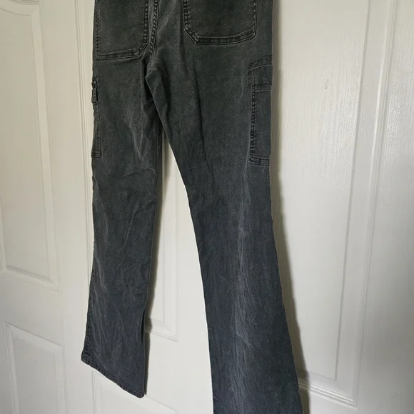 Pilcro Gray Cargo Bootcut Pants - Picture 6 of 6